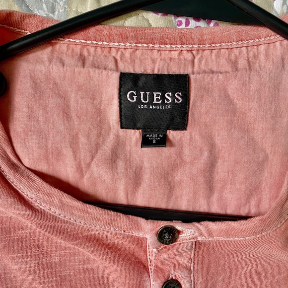 Guess - Picture 2 of 3